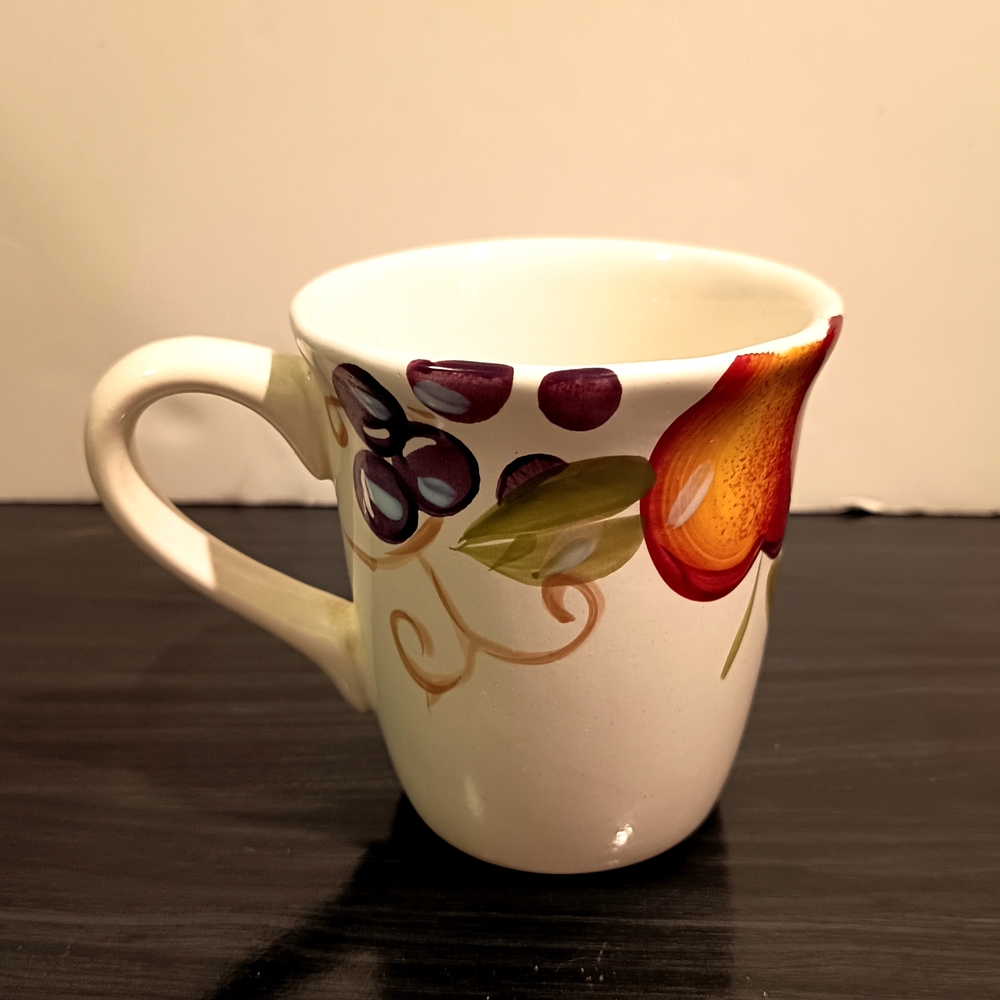 Better Homes & Gardens Mug Cup Fruit Ceramic Excellent